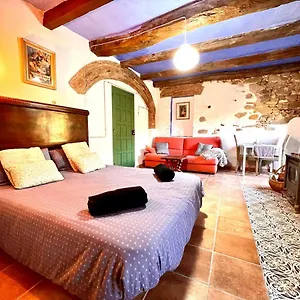 Estudio En Masia Mon Appartement Anglès