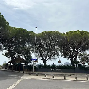 Triplex Refait A Neuf 3 Mns Mer Appartement La Ciotat